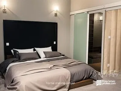 Küche; küchengeräte, holzboden, tageslicht, moderner stil