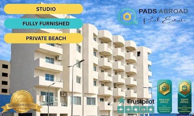 مطبخ; أجهزة المطبخ, أرضية خشبية, ضوء طبيعي, أسلوب عصري