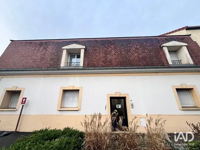 Cuisine; électroménager, parquet, lumière naturelle, style moderne