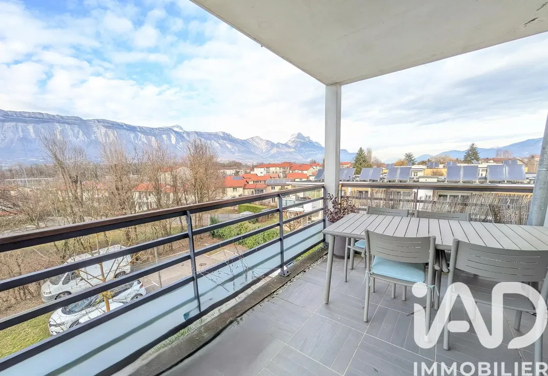 Wohnzimmer; holzboden, tageslicht, moderner stil