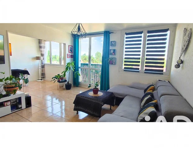 مطبخ; أجهزة المطبخ, أرضية خشبية, ضوء طبيعي, أسلوب عصري