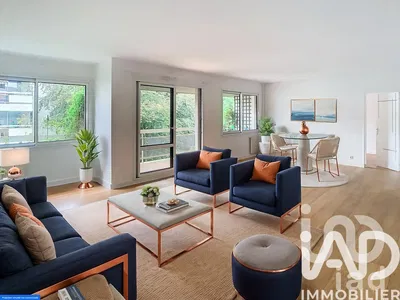 Cuisine; électroménager, parquet, lumière naturelle, style moderne