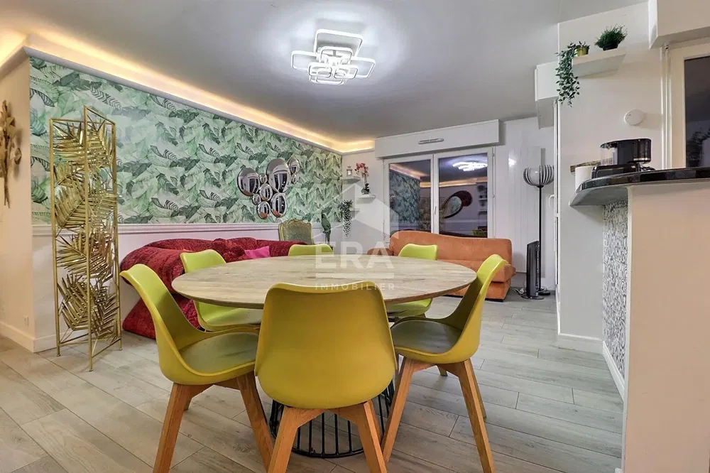 Kitchen; kitchen appliances, wood floor, natural light, modern style