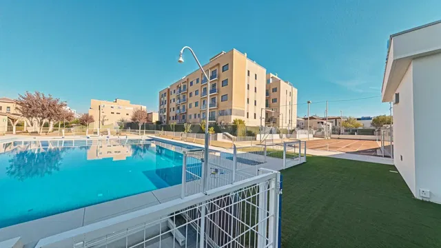 مطبخ; أجهزة المطبخ, أرضية خشبية, ضوء طبيعي, أسلوب عصري