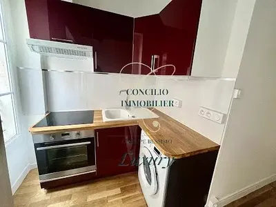 Kitchen; kitchen appliances, wood floor, natural light, modern style