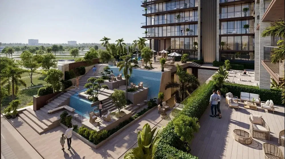 Sala de estar; chão de madeira, luz natural, estilo moderno