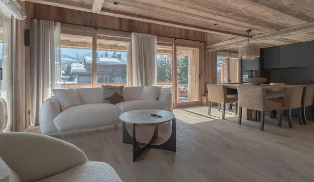 Küche; küchengeräte, holzboden, tageslicht, moderner stil