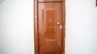 Дневна соба; дрвени под, природно светло, модерни стил, високи плафони