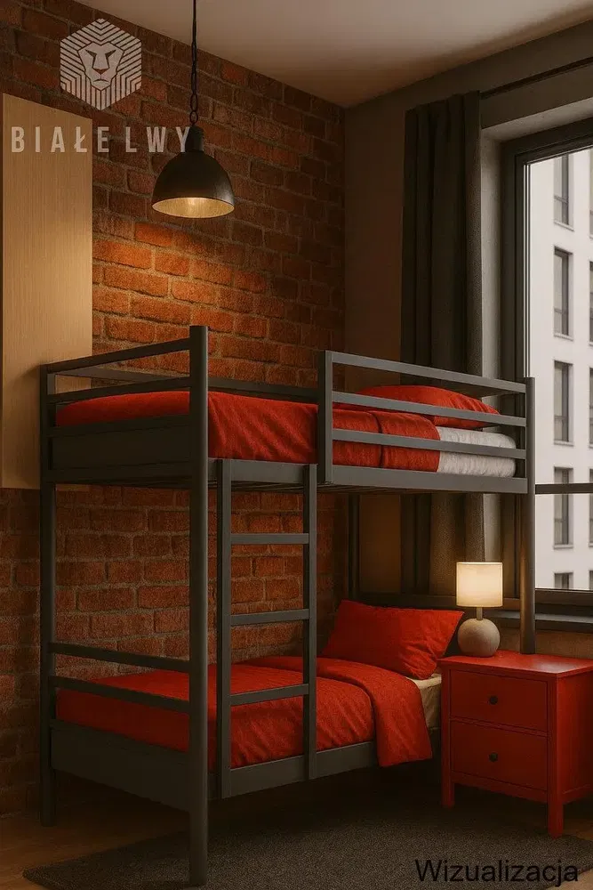 Кухиња; кухињски апарати, дрвени под, природно светло, модерни стил