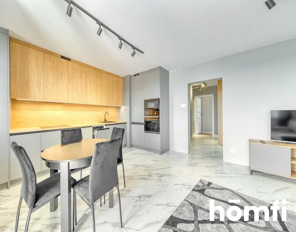 Cuisine; électroménager, parquet, lumière naturelle, style moderne