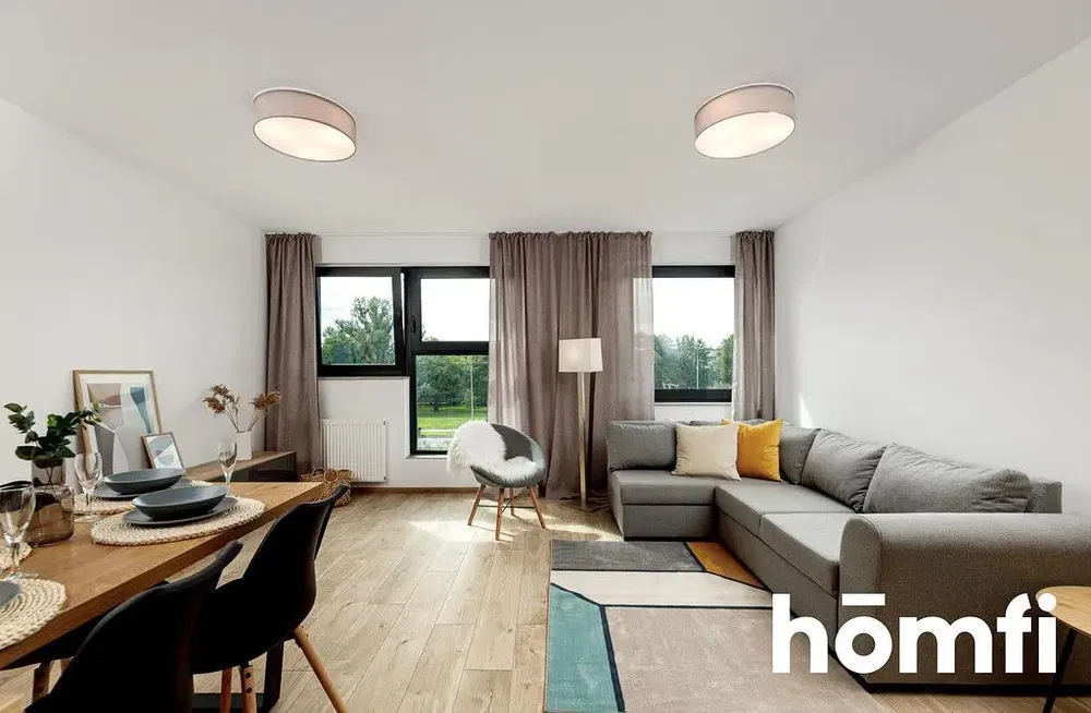 Cucina; elettrodomestici, pavimento in legno, luce naturale, stile moderno