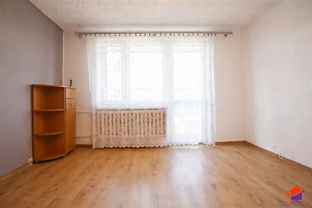 Küche; küchengeräte, holzboden, tageslicht, moderner stil