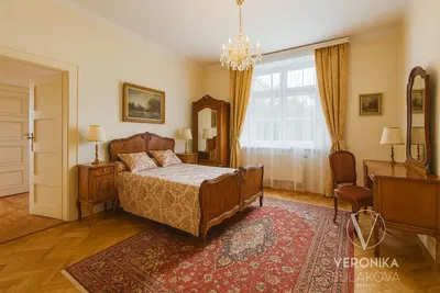 Κουζίνα; συσκευές κουζίνας, πλακάκια, φυσικό φως, μοντέρνο στυλ