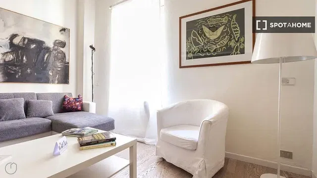 Küche; küchengeräte, fliesenboden, tageslicht, moderner stil