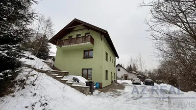 Wohnzimmer; holzboden, tageslicht, moderner stil