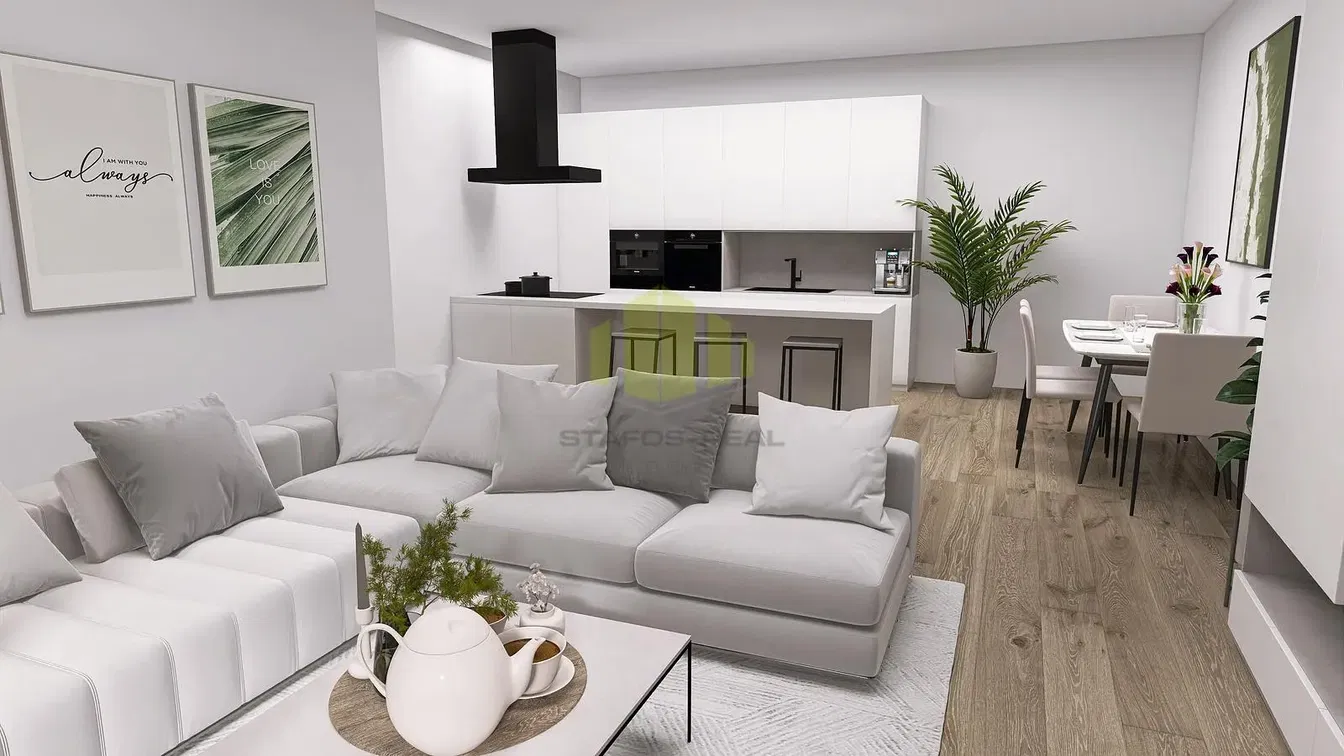 Kuchyně; kuchyňské spotřebiče, dřevěná podlaha, přirozené světlo, moderní styl