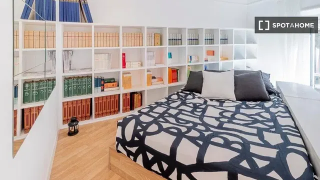 Küche; küchengeräte, fliesenboden, tageslicht, moderner stil