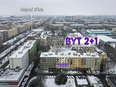 Дневна соба; дрвени под, природно светло, модерни стил