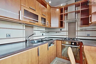 Living room; wood floor, natural light, modern style