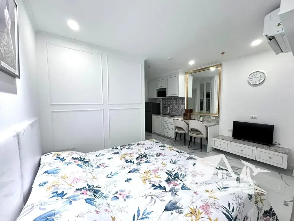 Дневна соба; дрвени под, природно светло, модерни стил