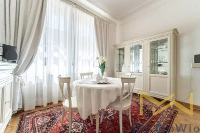 Living room; wood floor, natural light, modern style