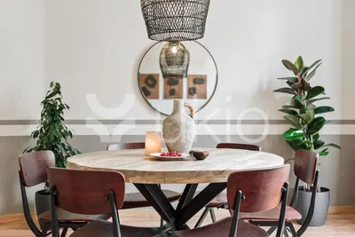 Cuisine; électroménager, parquet, lumière naturelle, style moderne