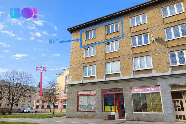 Σαλόνι; ξύλινο πάτωμα, φυσικό φως, μοντέρνο στυλ