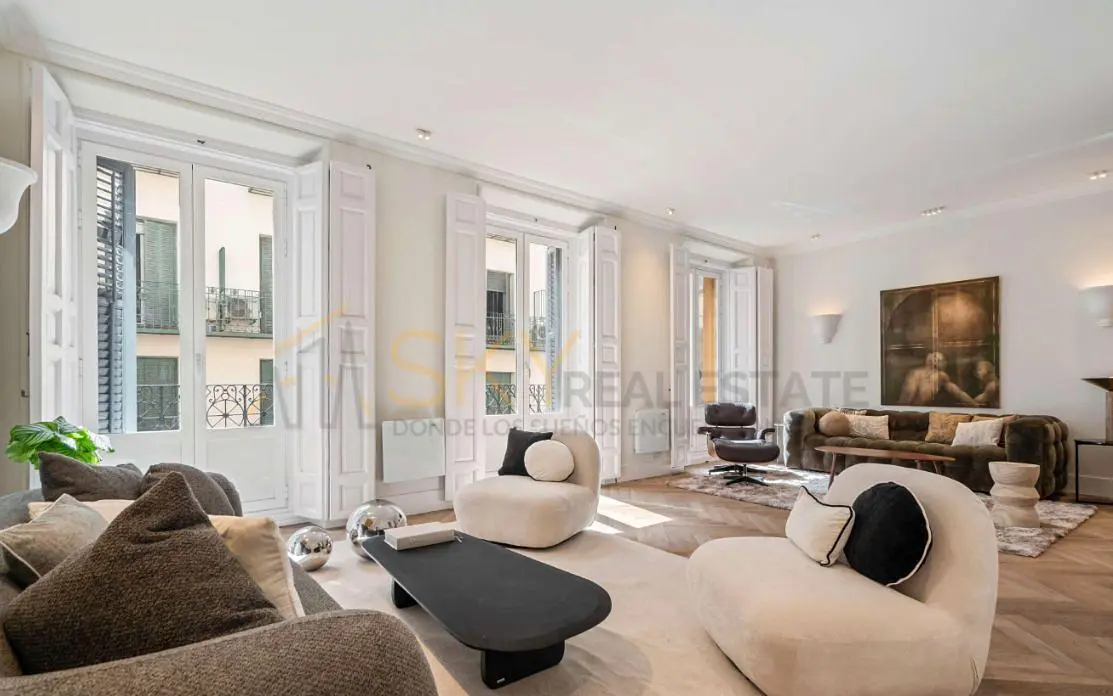 Küche; küchengeräte, holzboden, tageslicht, moderner stil