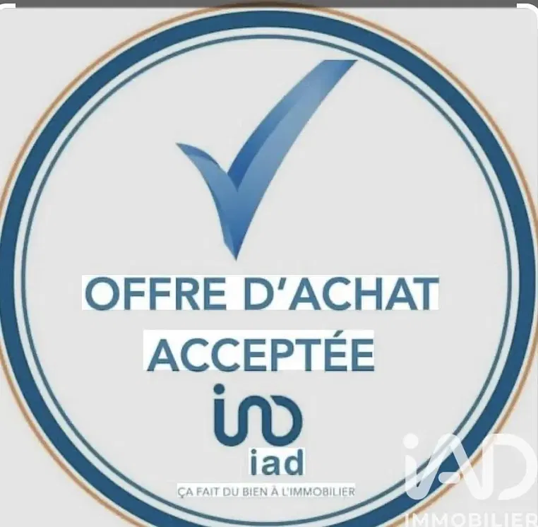 Küche; küchengeräte, holzboden, tageslicht, moderner stil