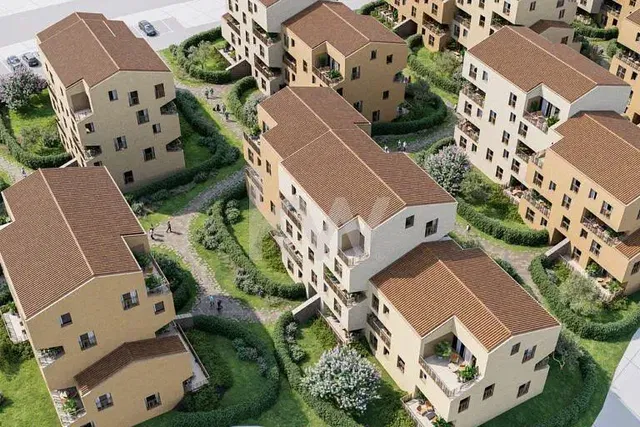 Keuken; keukenapparatuur, houten vloer, natuurlijk licht, moderne stijl