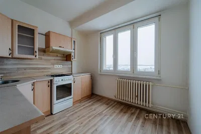 Küche; küchengeräte, holzboden, tageslicht, moderner stil