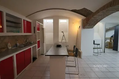 Living room; wood floor, natural light, modern style