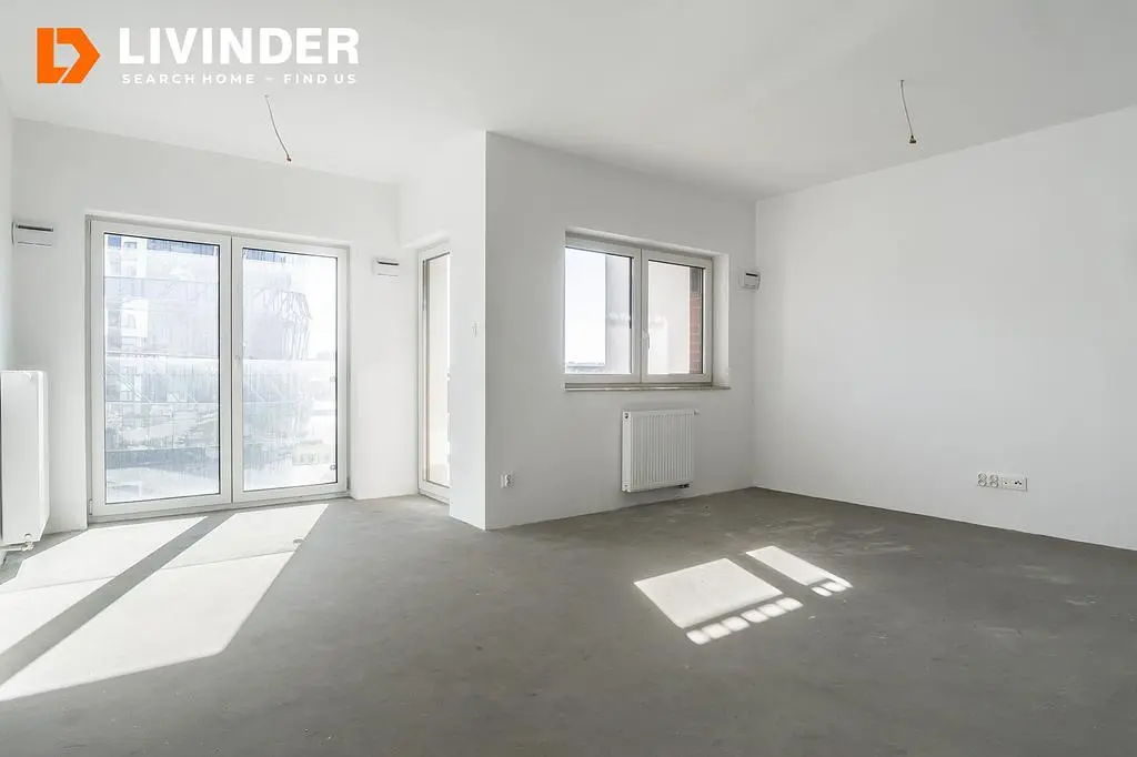 Woonkamer; houten vloer, natuurlijk licht, moderne stijl