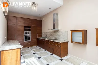 Küche; küchengeräte, holzboden, tageslicht, moderner stil