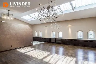 Küche; küchengeräte, holzboden, tageslicht, moderner stil