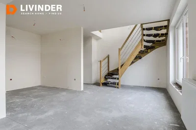 Cuisine; électroménager, parquet, lumière naturelle, style moderne