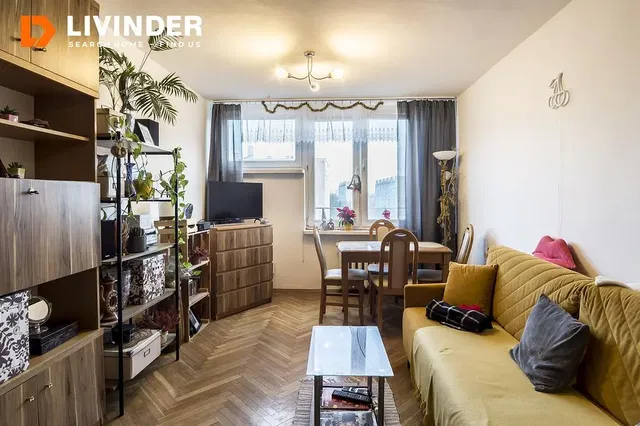 Kuchnia; sprzęt kuchenny, podłoga drewniana, światło dzienne, styl nowoczesny