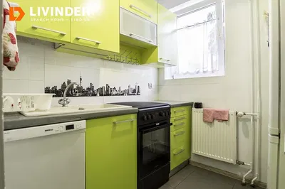 Küche; küchengeräte, holzboden, tageslicht, moderner stil