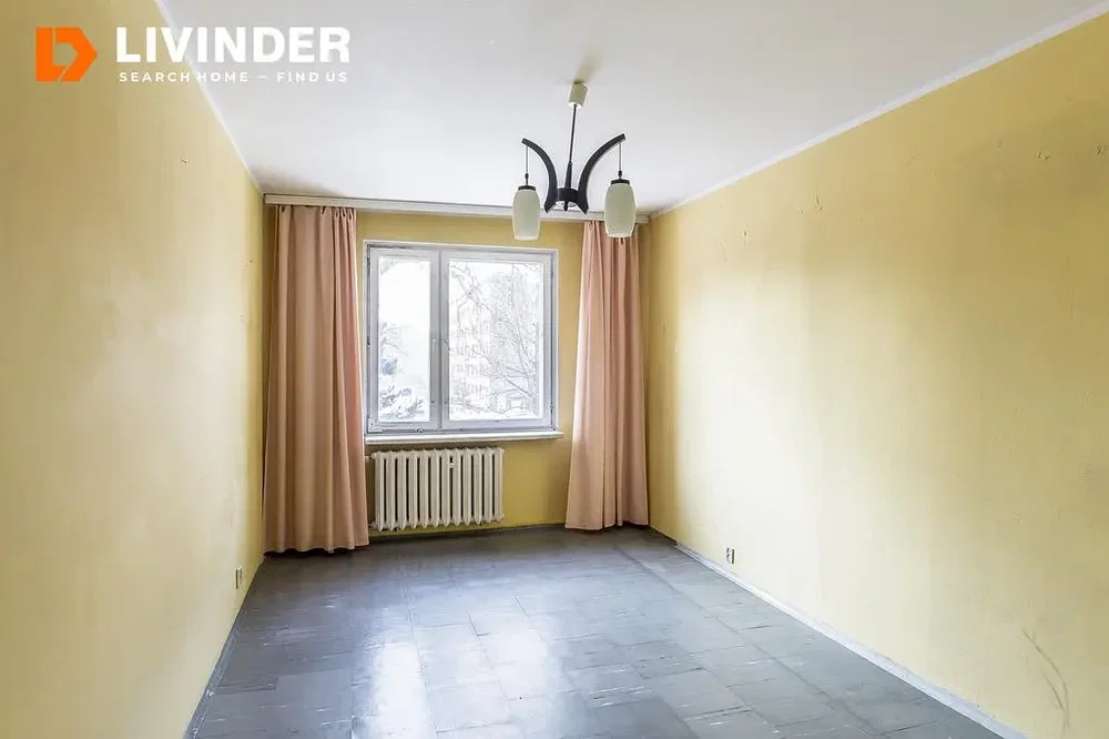 Cuisine; électroménager, parquet, lumière naturelle, style moderne