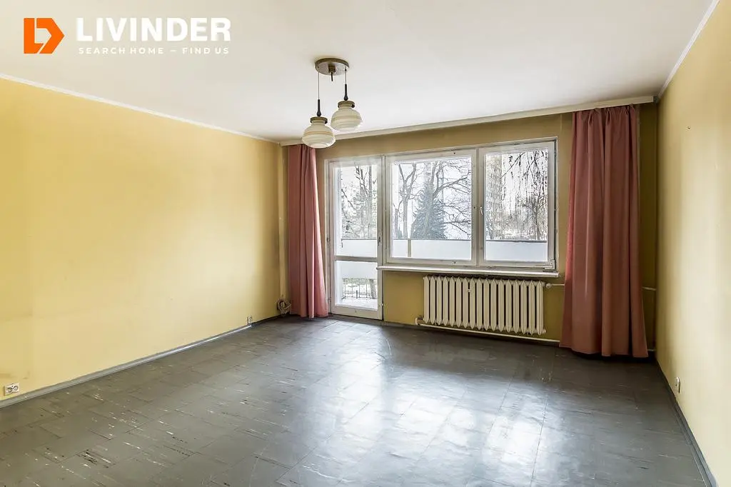 Cuisine; électroménager, parquet, lumière naturelle, style moderne