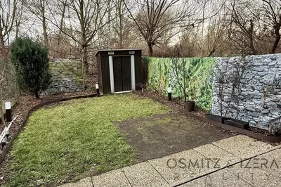 Salon; parquet, lumière naturelle, style moderne