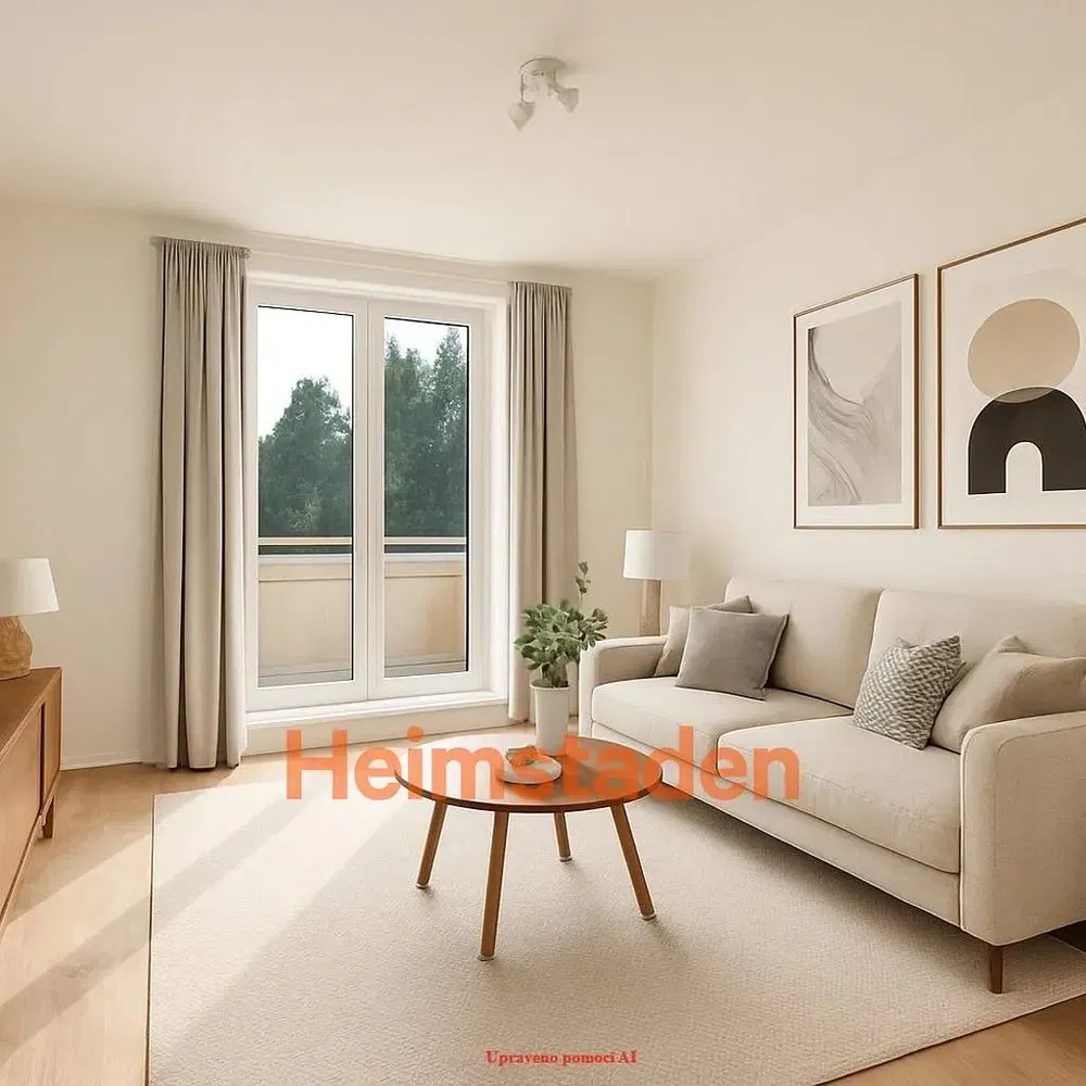 Cozinha; eletrodomésticos, chão de madeira, luz natural, estilo moderno