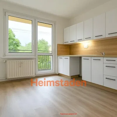 Küche; küchengeräte, holzboden, tageslicht, moderner stil