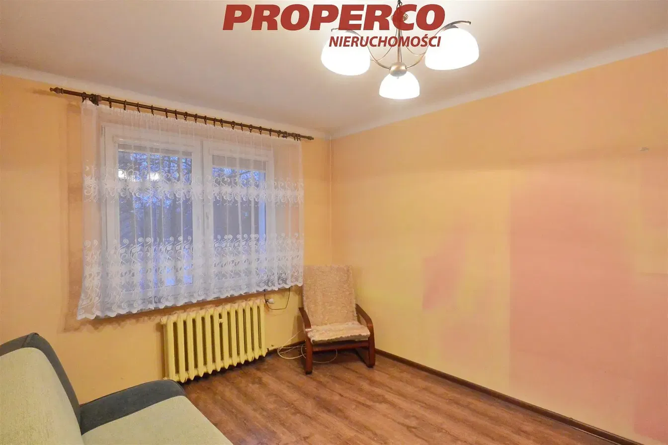 Küche; küchengeräte, holzboden, tageslicht, moderner stil