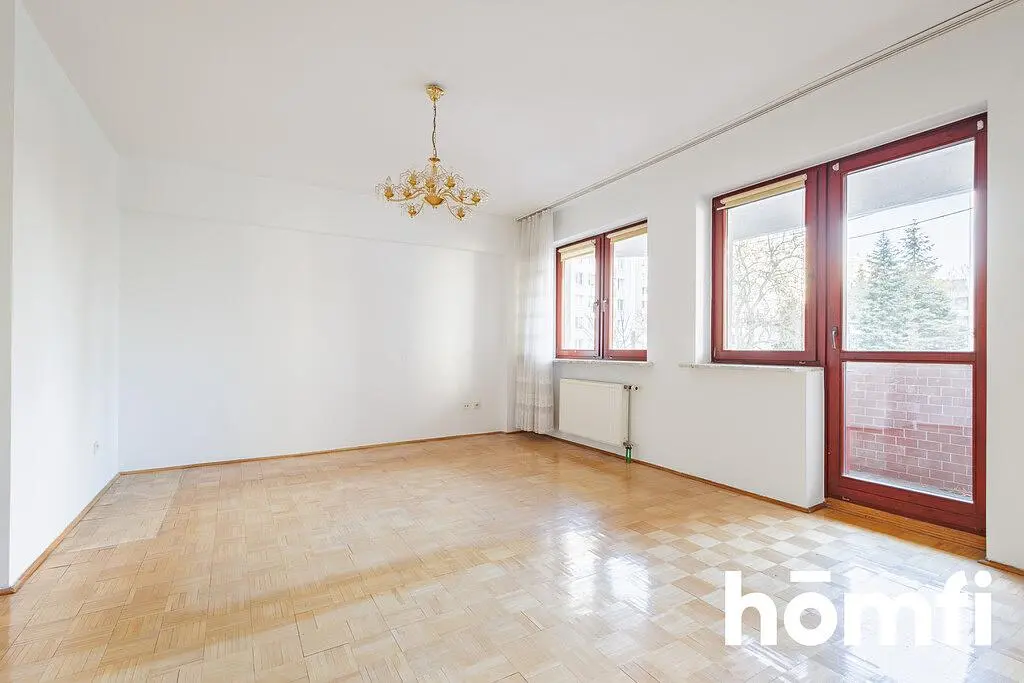 Küche; küchengeräte, holzboden, tageslicht, moderner stil