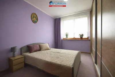 Wohnzimmer; holzboden, tageslicht, moderner stil