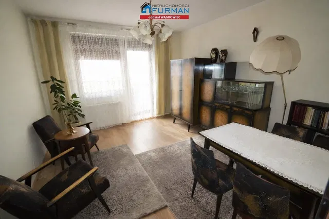 Küche; küchengeräte, holzboden, tageslicht, moderner stil