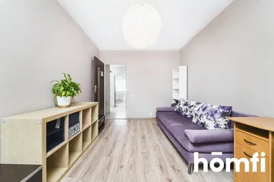 Küche; küchengeräte, holzboden, tageslicht, moderner stil