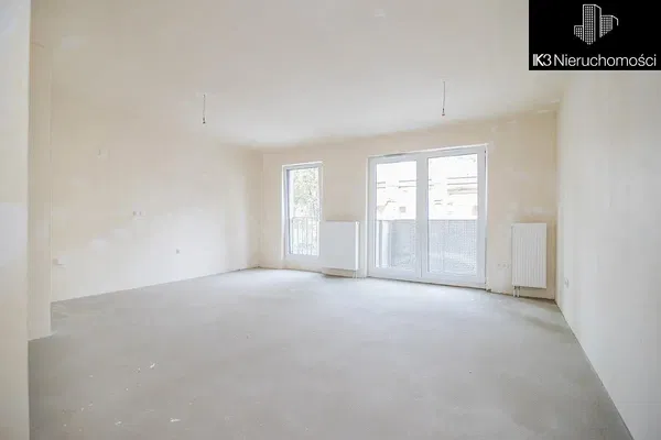 Wohnzimmer; holzboden, tageslicht, moderner stil