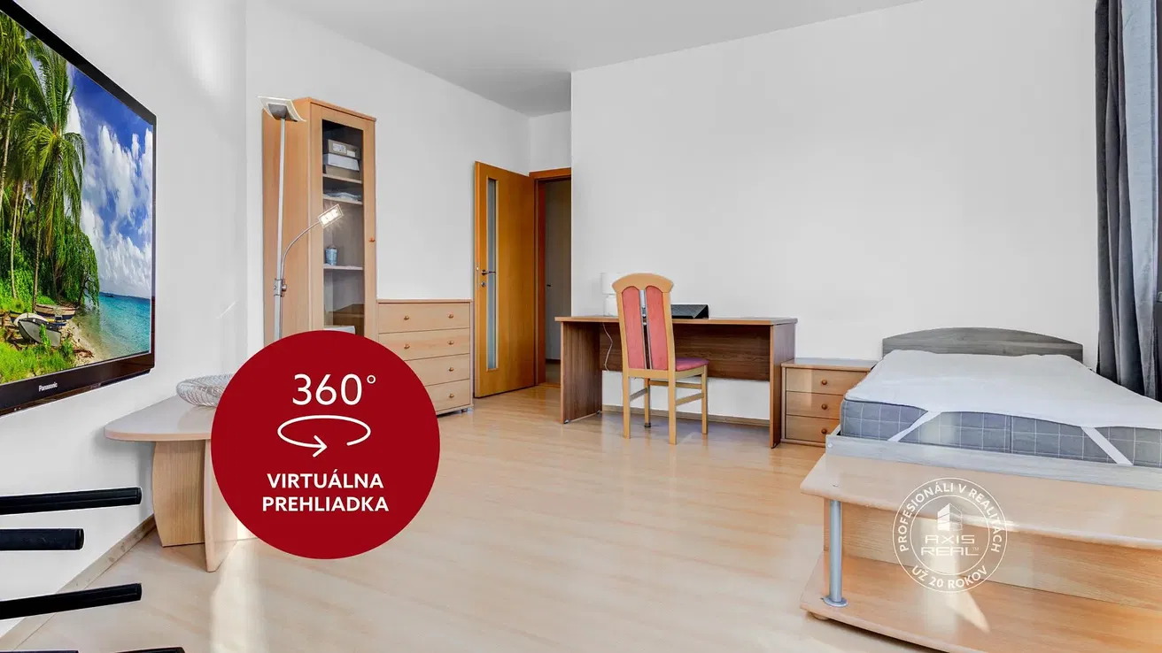 Κουζίνα; συσκευές κουζίνας, ξύλινο πάτωμα, φυσικό φως, μοντέρνο στυλ